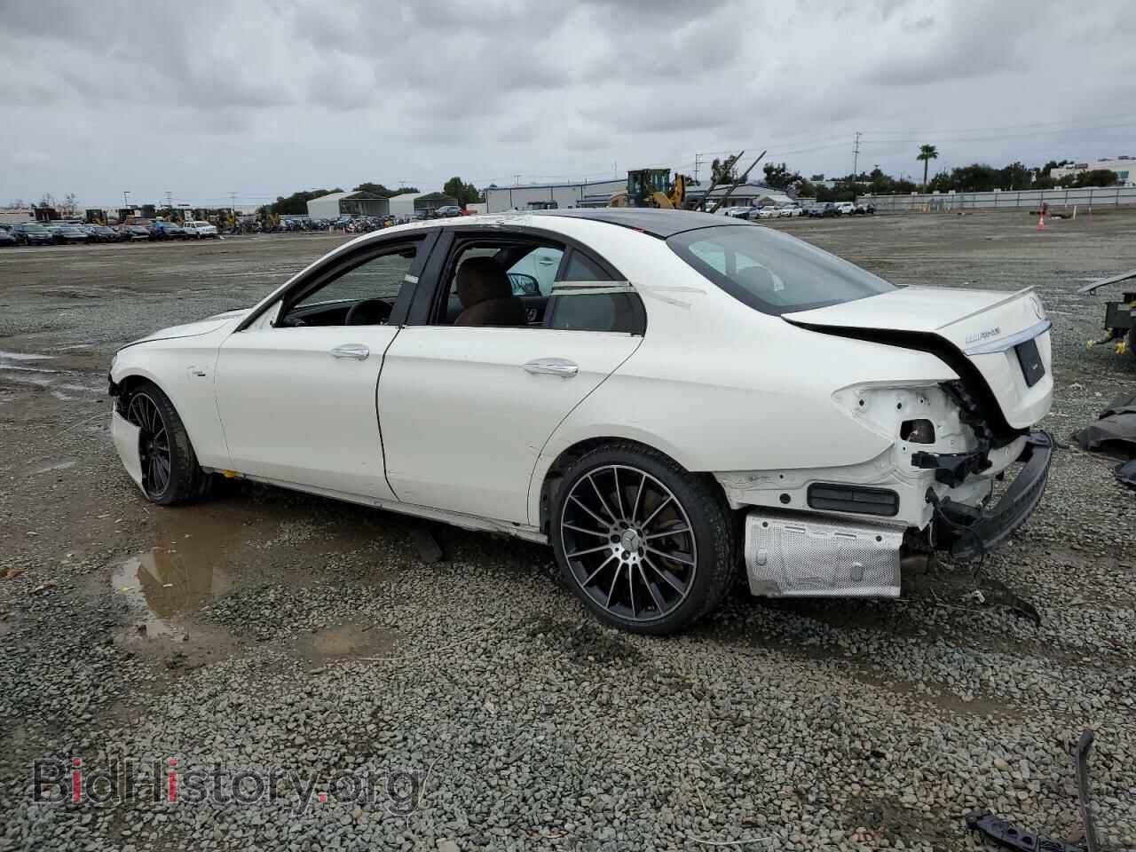 2019 MERCEDES-BENZ E-CLASS - VIN: WDDZF6BB0KA574110 - Фото 2