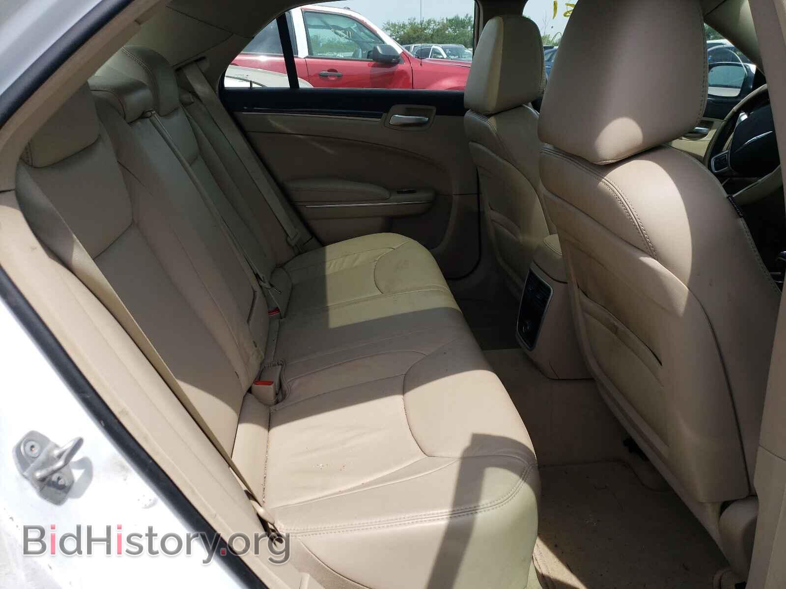 2013 CHRYSLER 300 - VIN: 2C3CCAAG3DH518731 - Фото 6