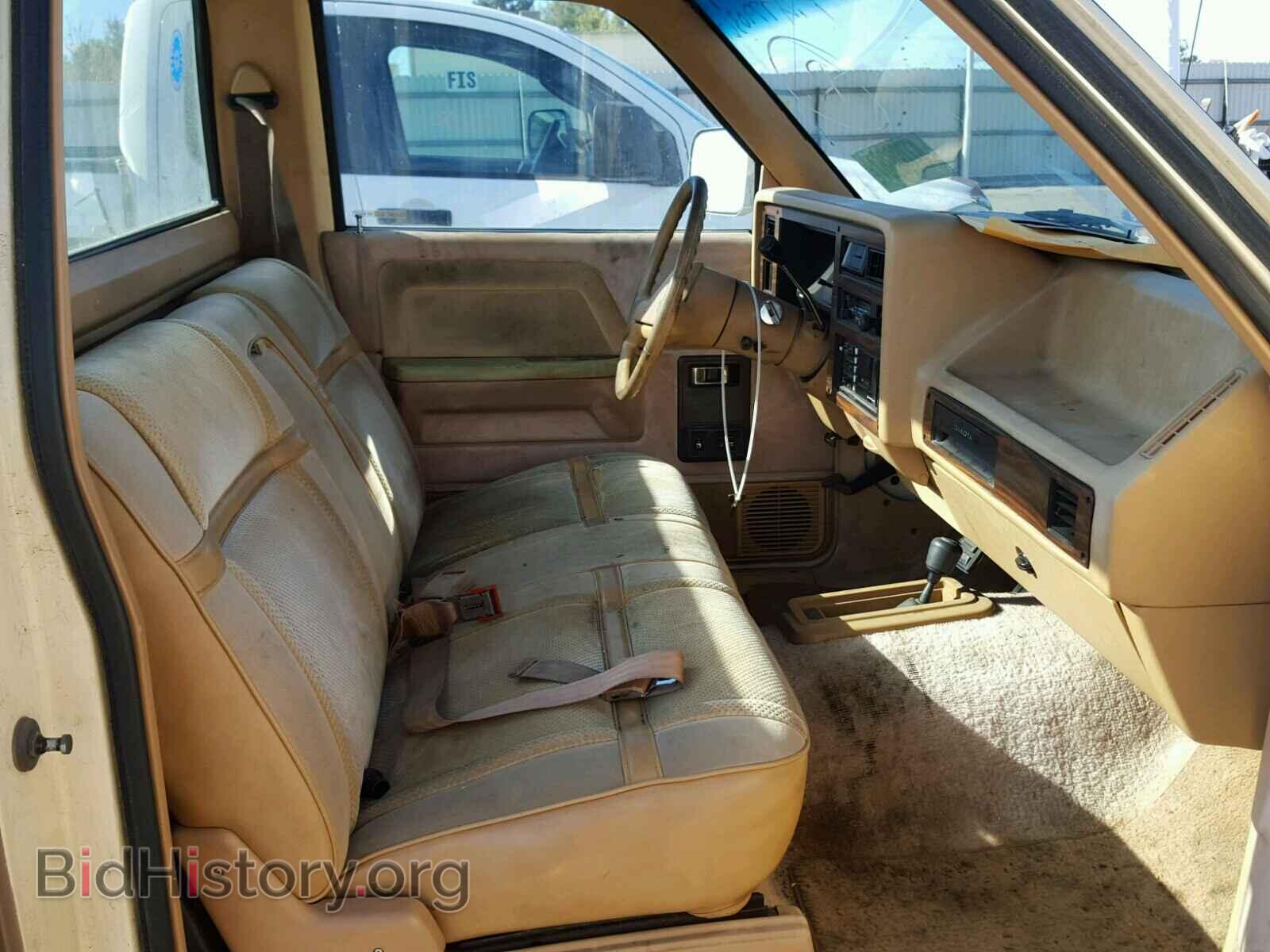 1988 DODGE DAKOTA - VIN: 1B7GR14X7JS734352 - Фото 5
