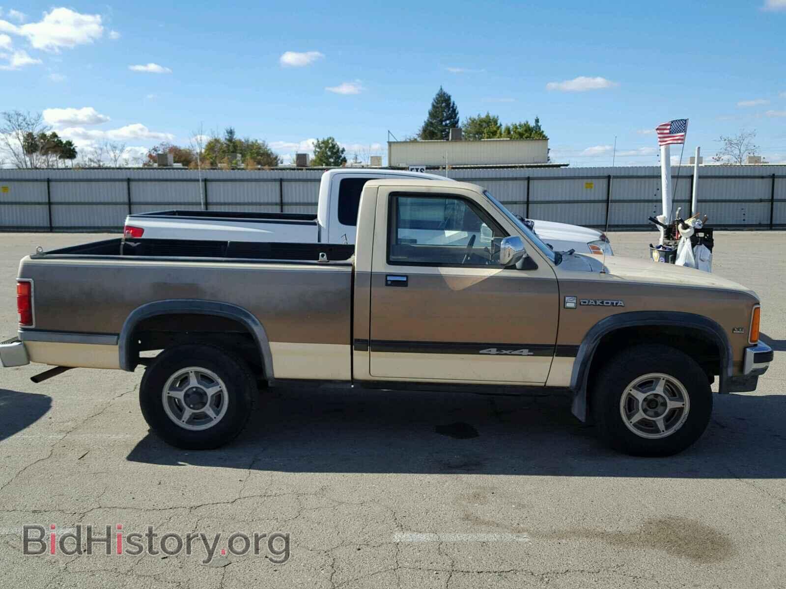 1988 DODGE DAKOTA - VIN: 1B7GR14X7JS734352 - Фото 9