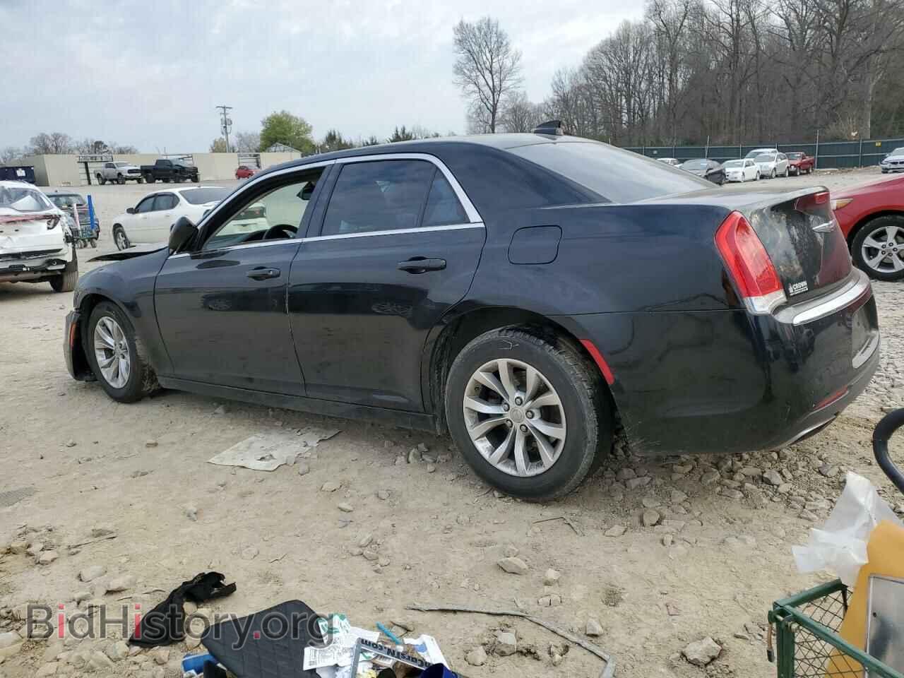 2016 CHRYSLER 300 - VIN: 2C3CCAAG4GH235596 - Фото 2