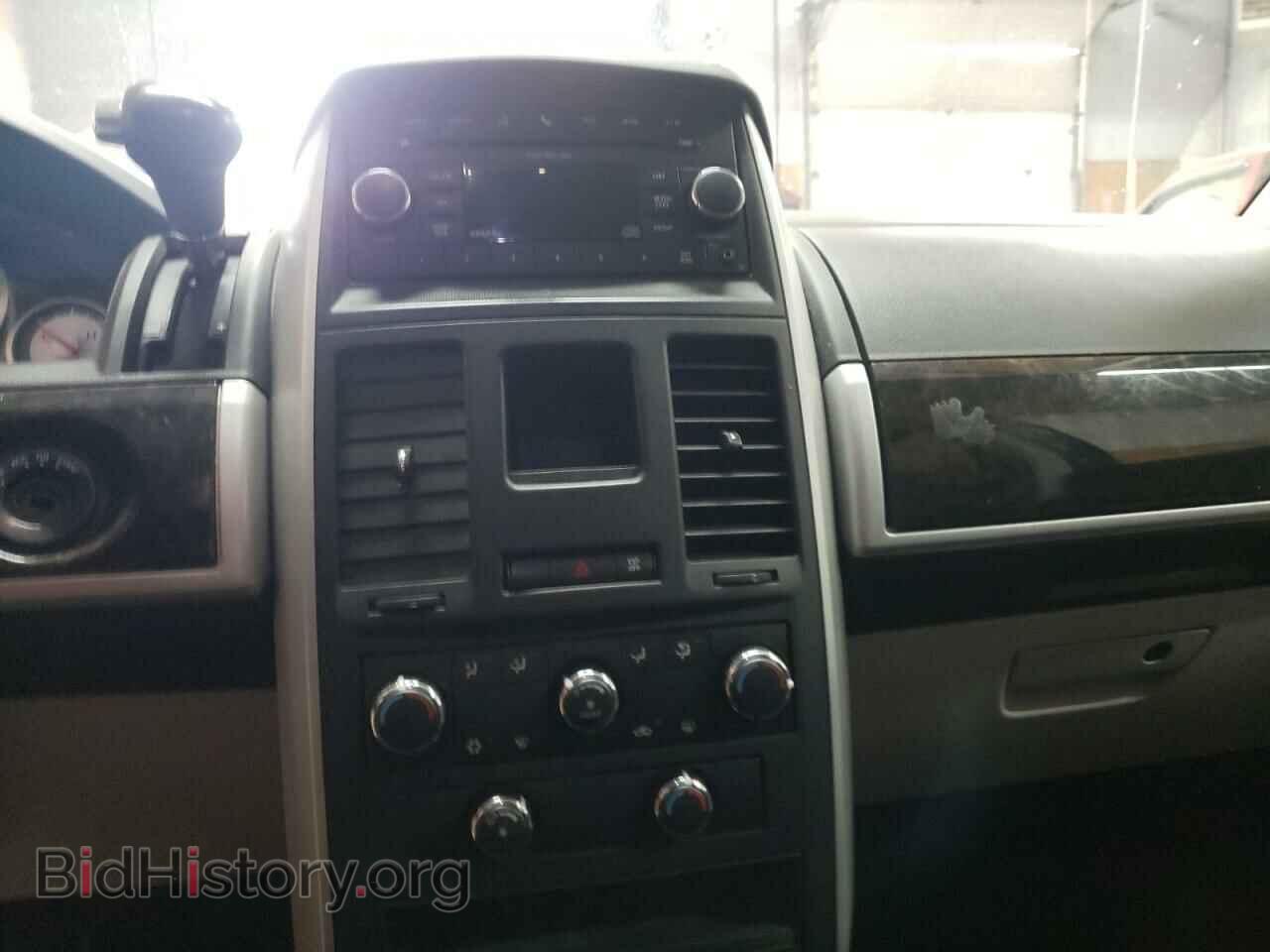 2010 DODGE CARAVAN - VIN: 2D4RN5D10AR251393 - Photo 9