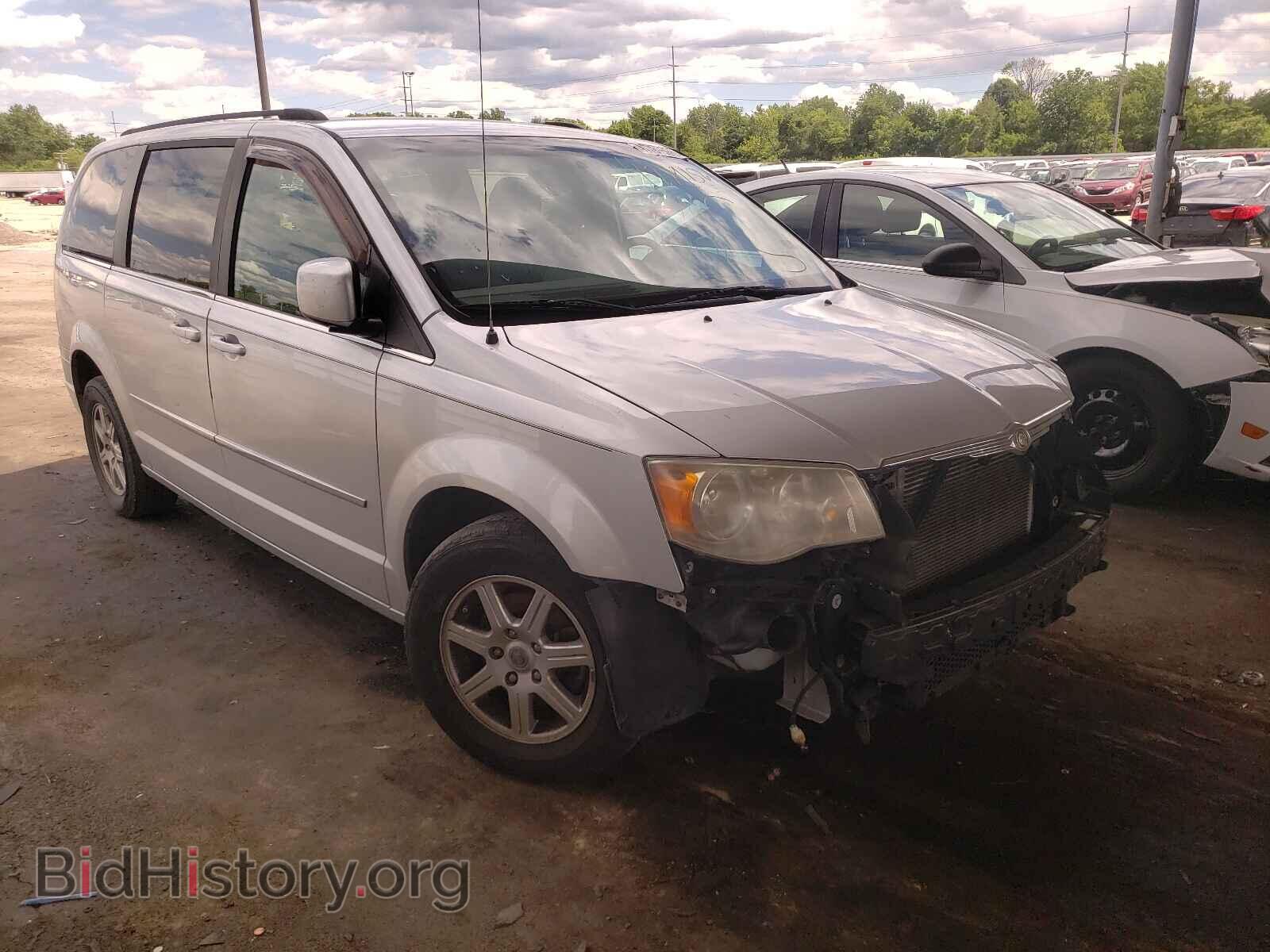 Фотография 2A4RR5D13AR467833 - CHRYSLER MINIVAN 2010