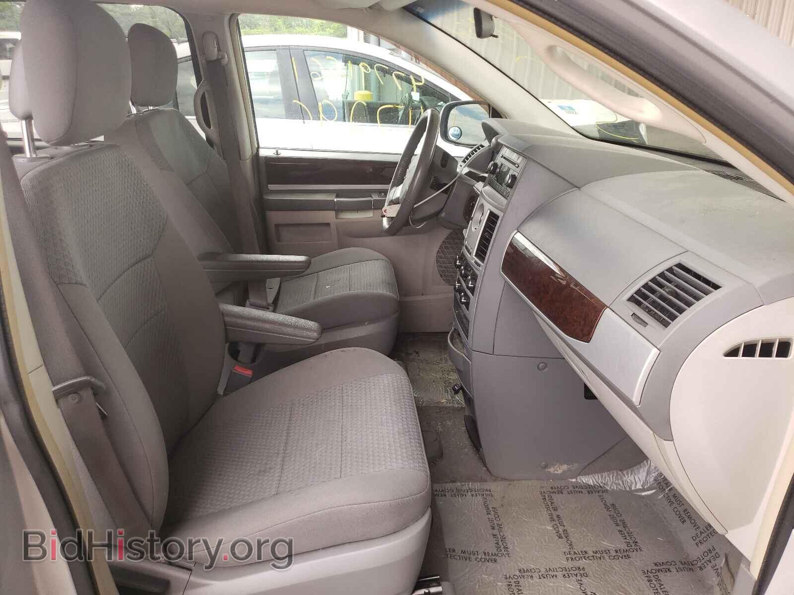 2010 CHRYSLER MINIVAN - VIN: 2A4RR5D13AR467833 - Фото 5