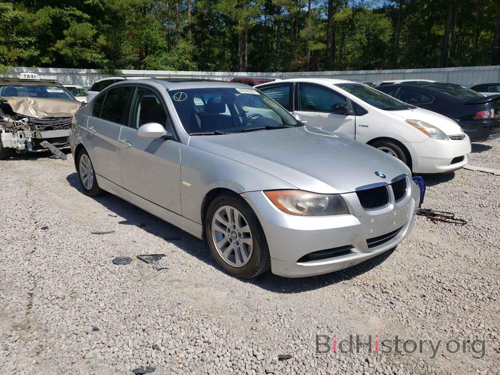 Photo WBAVA33517PG50016 - BMW 3 SERIES 2007