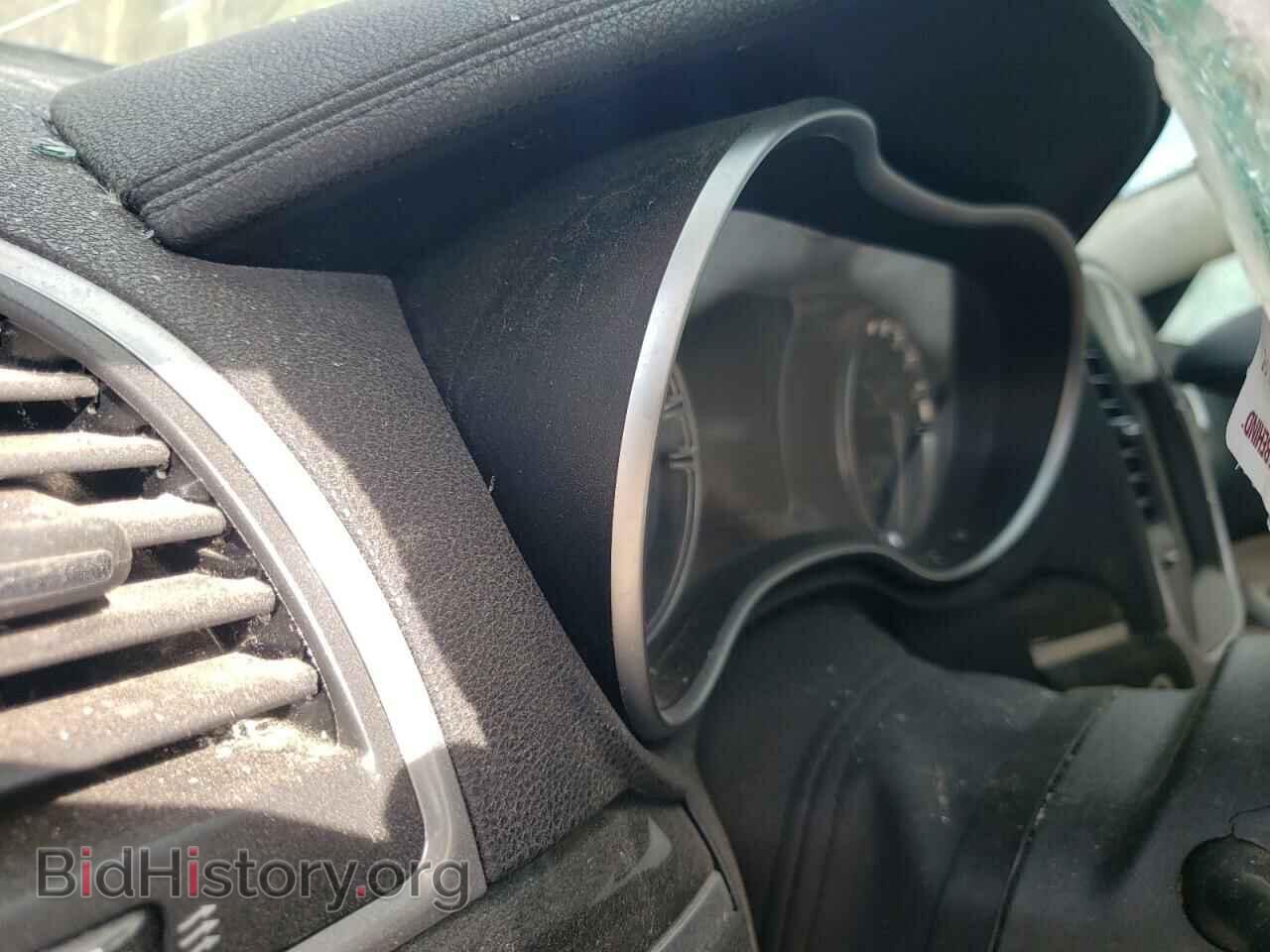2017 CHRYSLER 300 - VIN: 2C3CCAAG5HH516338 - Фото 9