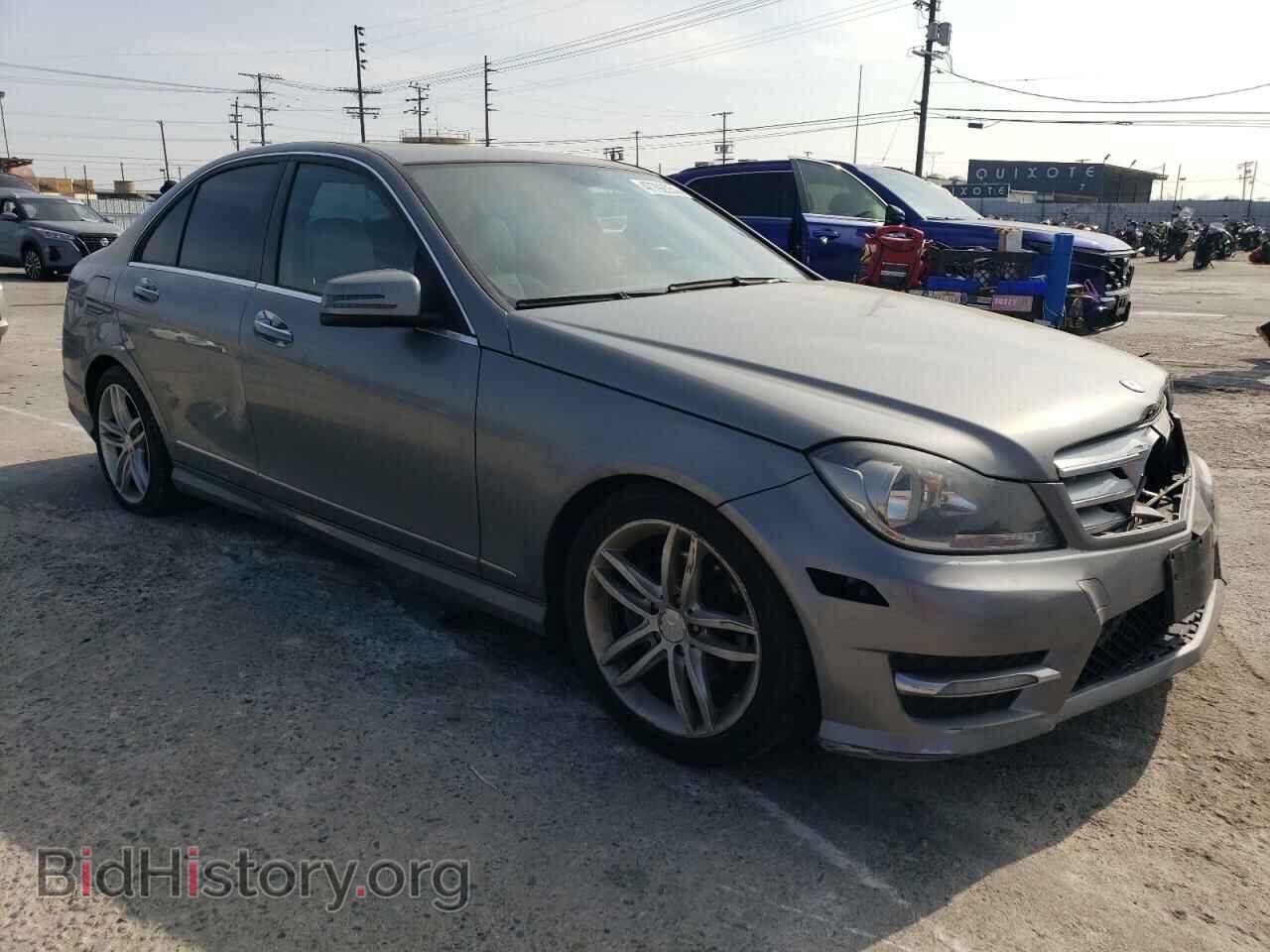 2013 MERCEDES-BENZ C-CLASS - VIN: WDDGF4HB7DA742329 - Фото 4