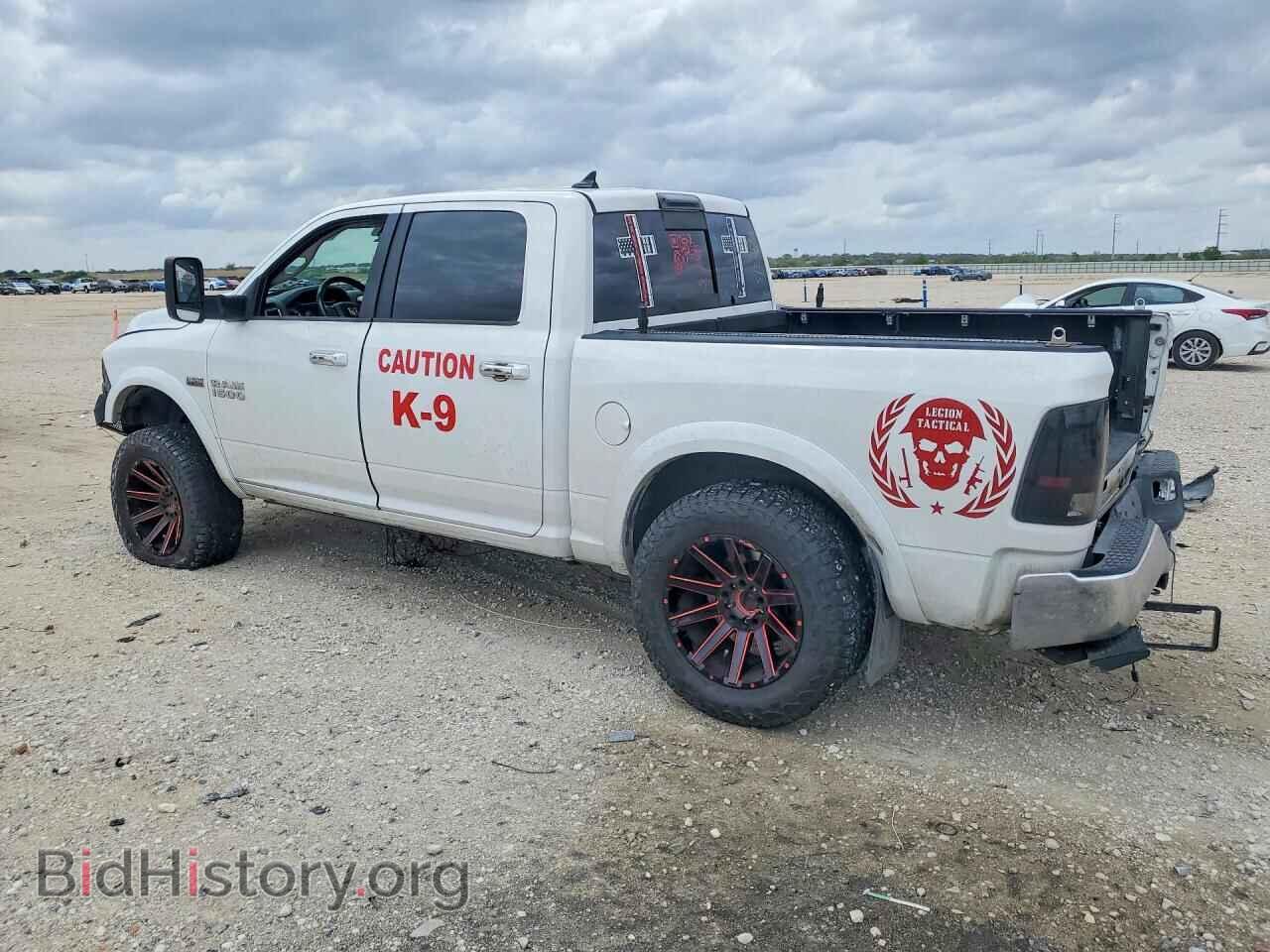 2018 RAM 1500 - VIN: 1C6RR6LT3JS123813 - Photo 2