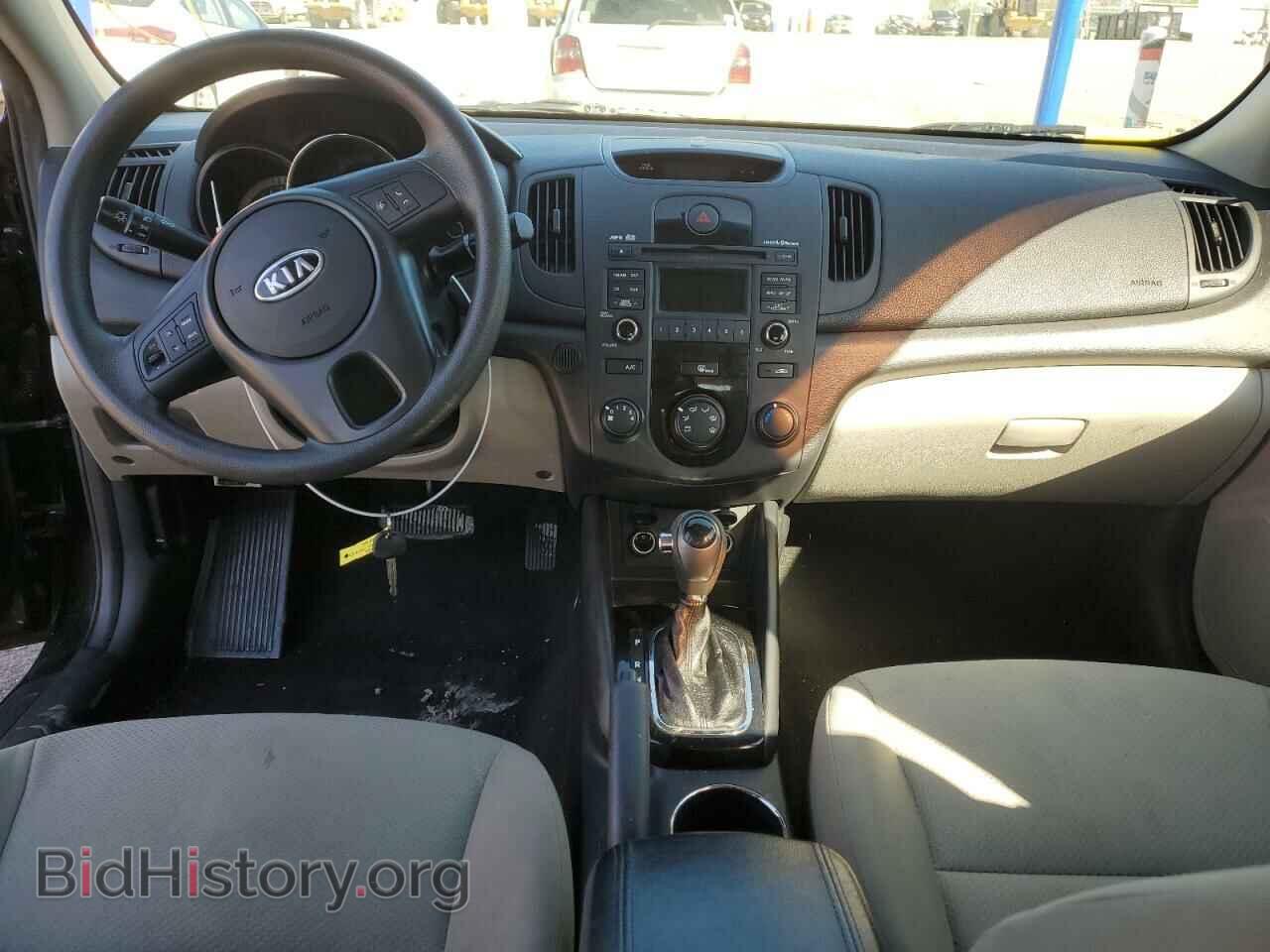 2013 KIA FORTE - VIN: KNAFT4A25D5708274 - Фото 8