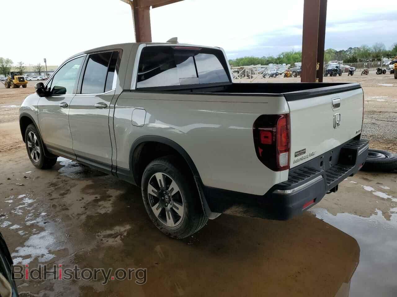 2019 HONDA RIDGELINE - VIN: 5FPYK3F66KB032747 - Фото 2
