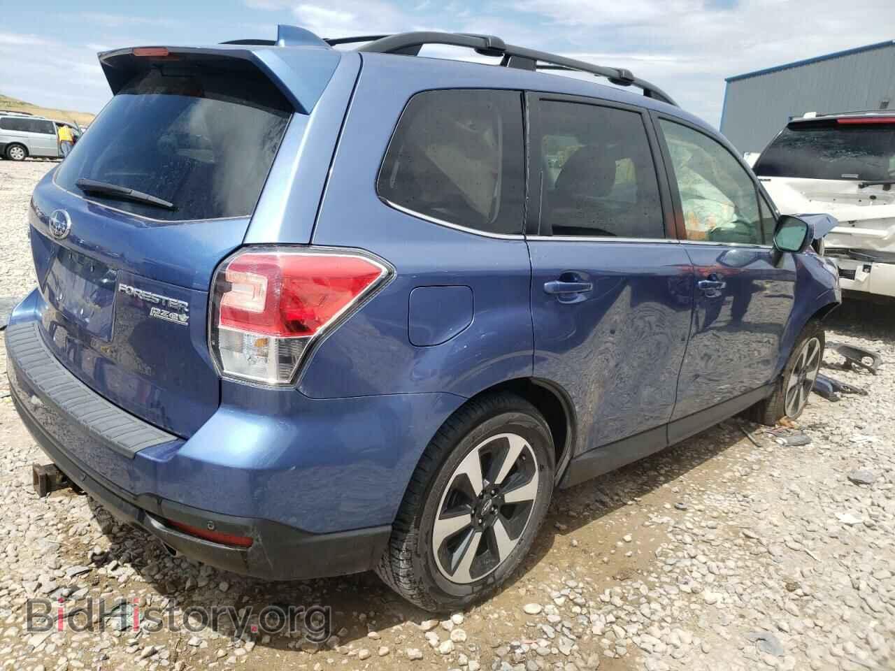 2017 SUBARU FORESTER - VIN: JF2SJARC1HH423631 - Фото 4