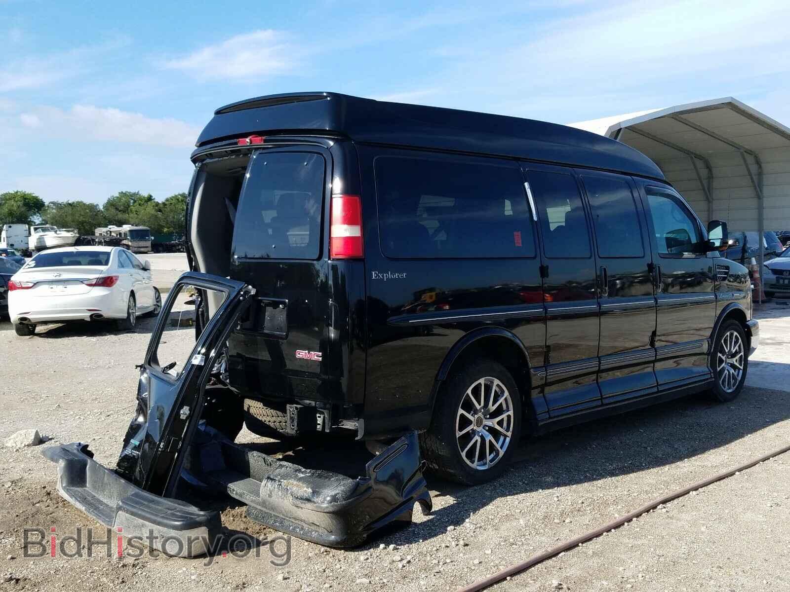 2011 GMC SAVANA - VIN: 1GDS7DC42B1152221 - Фото 4
