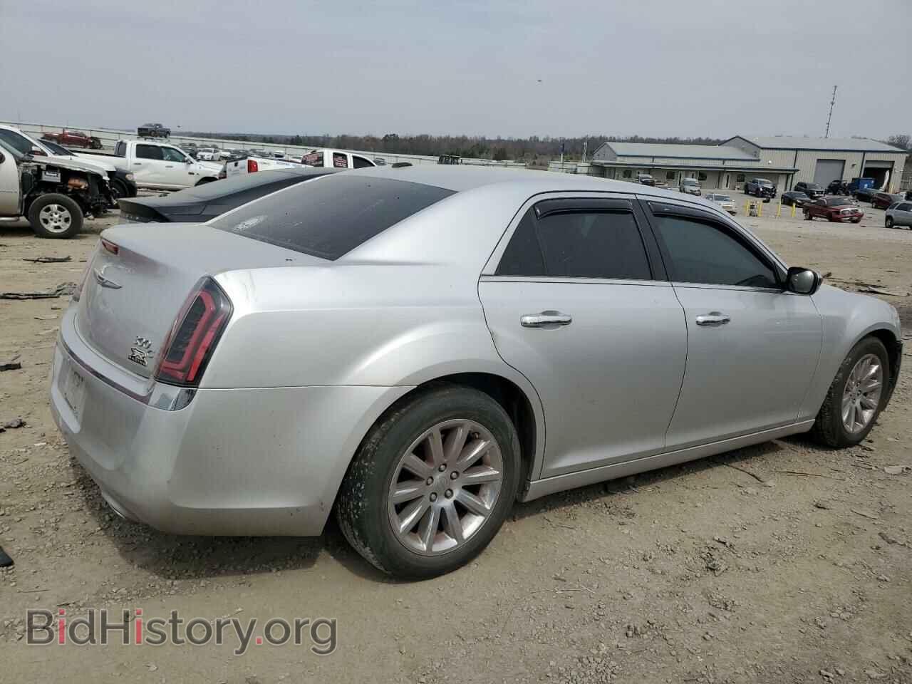 2012 CHRYSLER 300 - VIN: 2C3CCAET2CH288802 - Фото 3