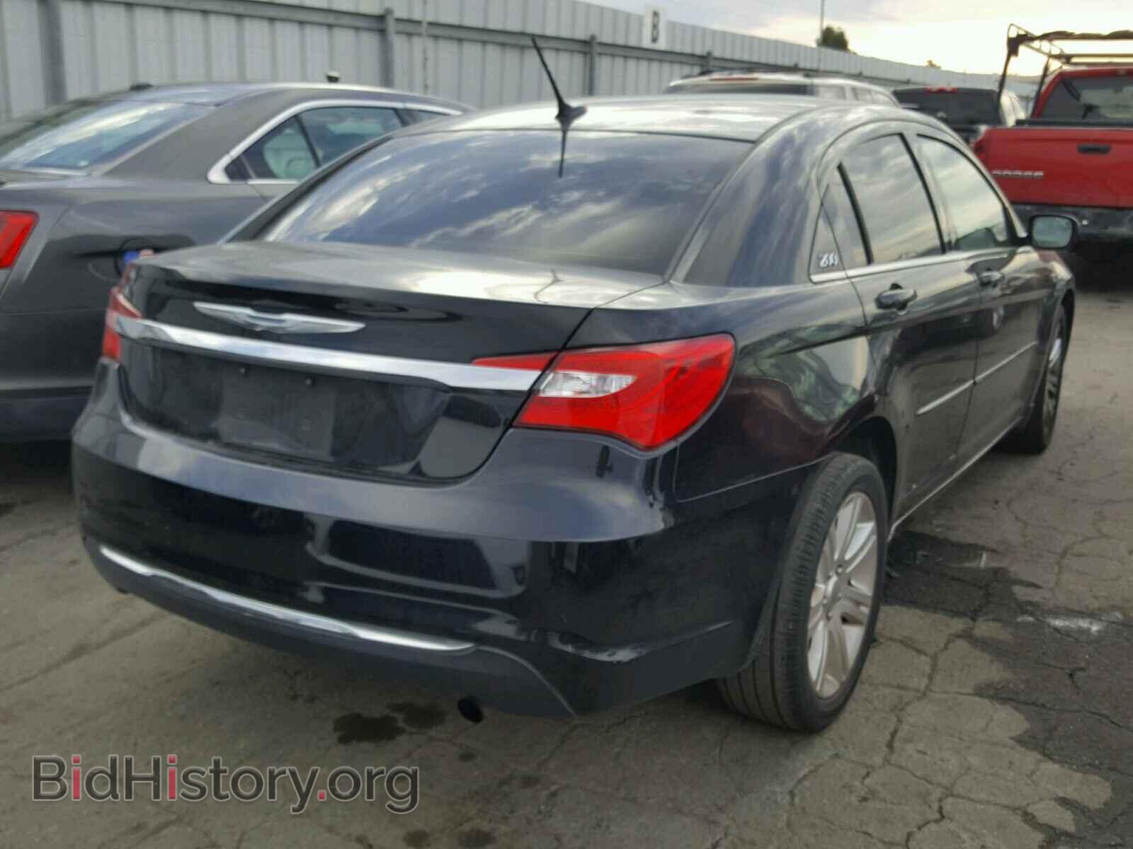2012 CHRYSLER 200 - VIN: 1C3CCBAB3CN317329 - Фото 4