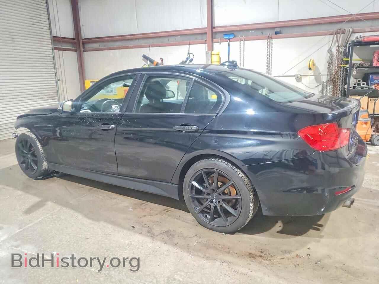 2013 BMW 3 SERIES - VIN: WBA3B5G51DNS01241 - Фото 2