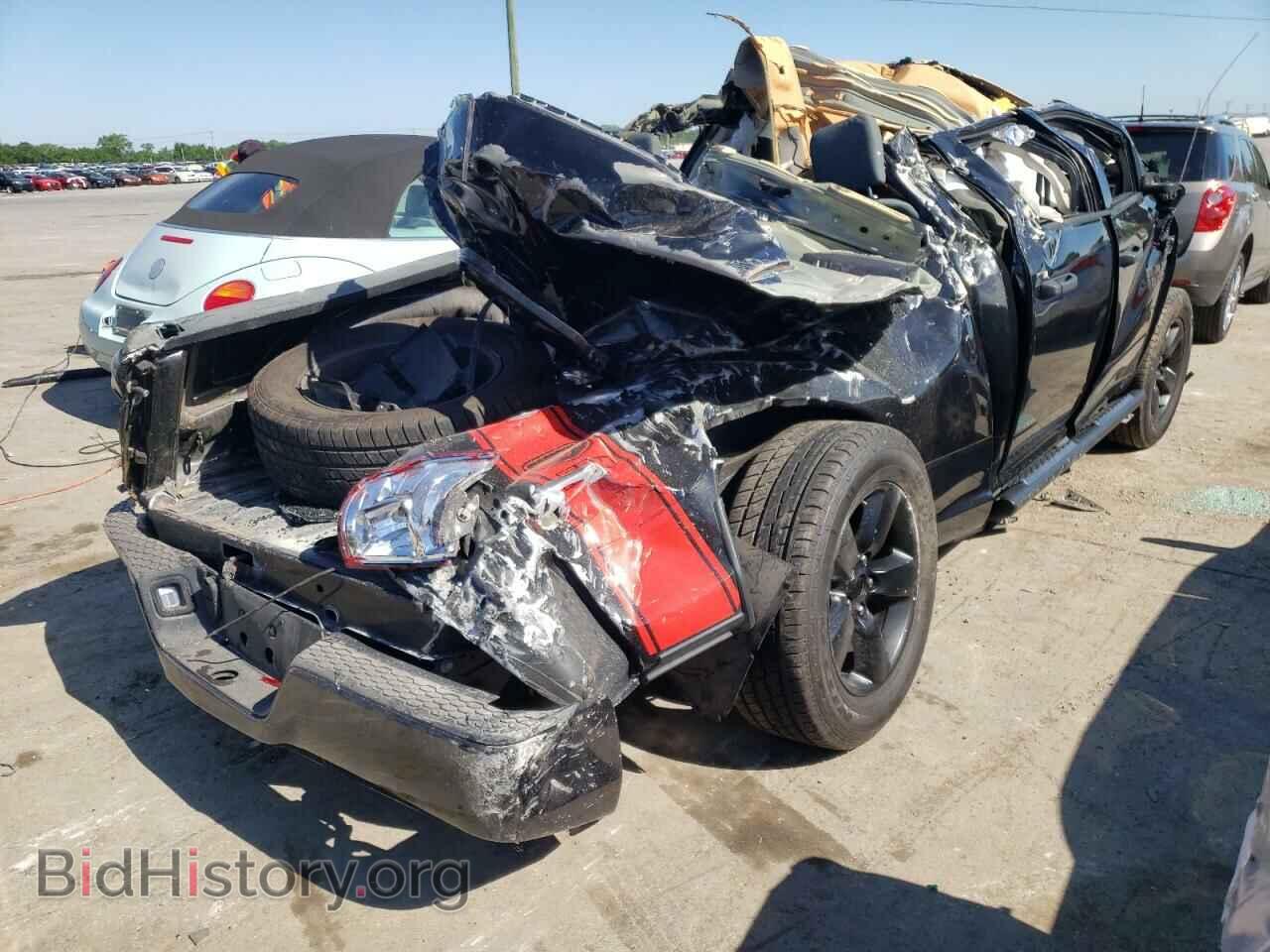 2017 RAM 1500 - VIN: 1C6RR6FG3HS651568 - Photo 4