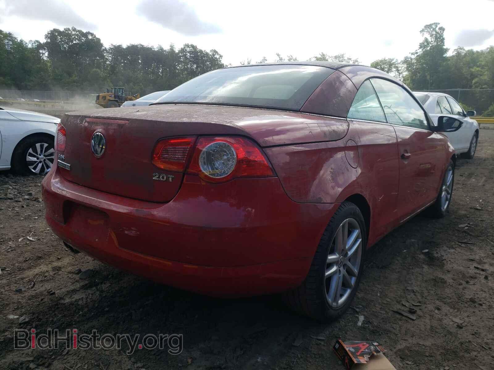 2009 VOLKSWAGEN EOS - VIN: WVWFA71FX9V021005 - Фото 4
