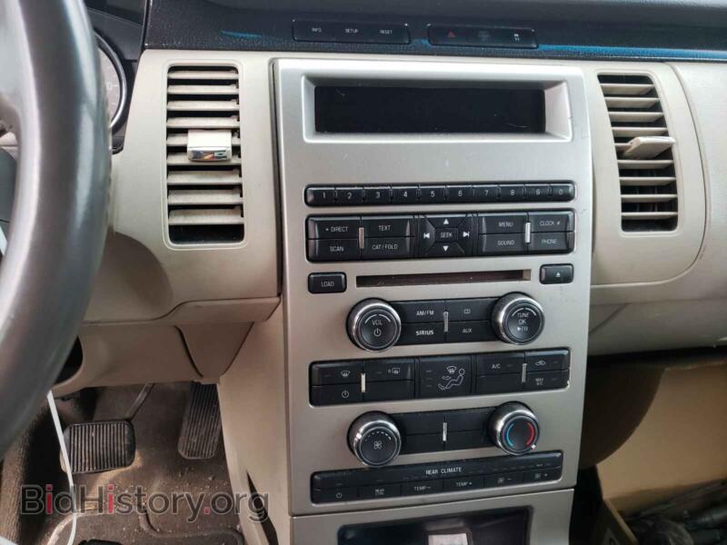 2010 Ford FLEX (VIN 2FMGK5BC3ABA71508) — photo 9 of 10