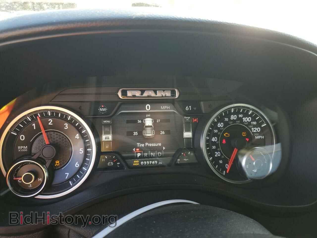 2019 RAM 1500 - VIN: 1C6SRFFT0KN797902 - Фото 9
