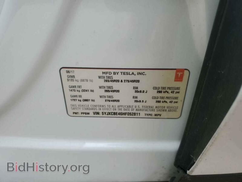 2017 Tesla MODEL X (VIN 5YJXCBE46HF052811) — photo 13 of 13