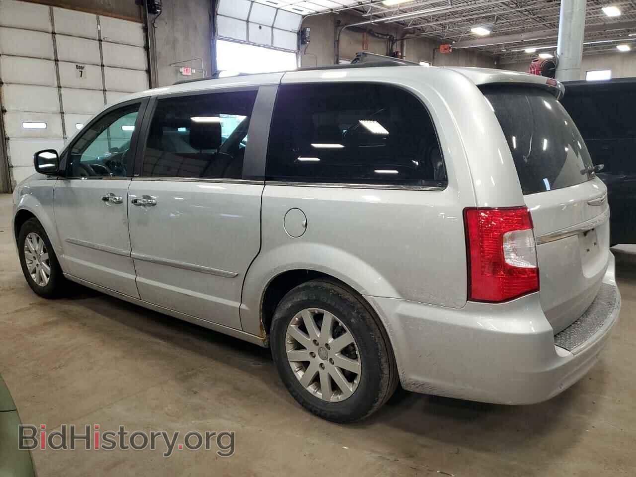 2011 CHRYSLER MINIVAN - VIN: 2A4RR8DG2BR666136 - Photo 2
