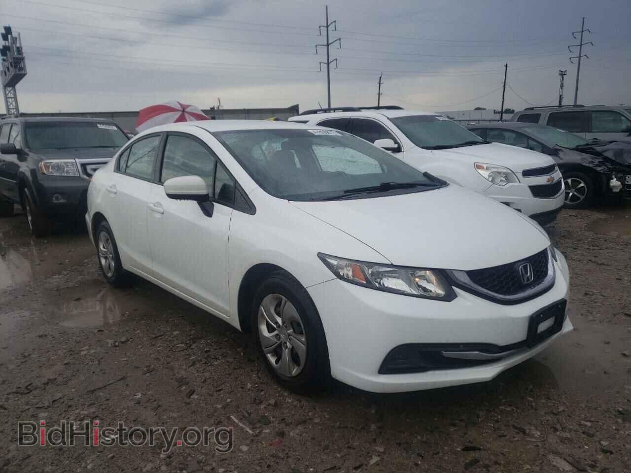 Фотография 19XFB2F57FE097507 - HONDA CIVIC 2015
