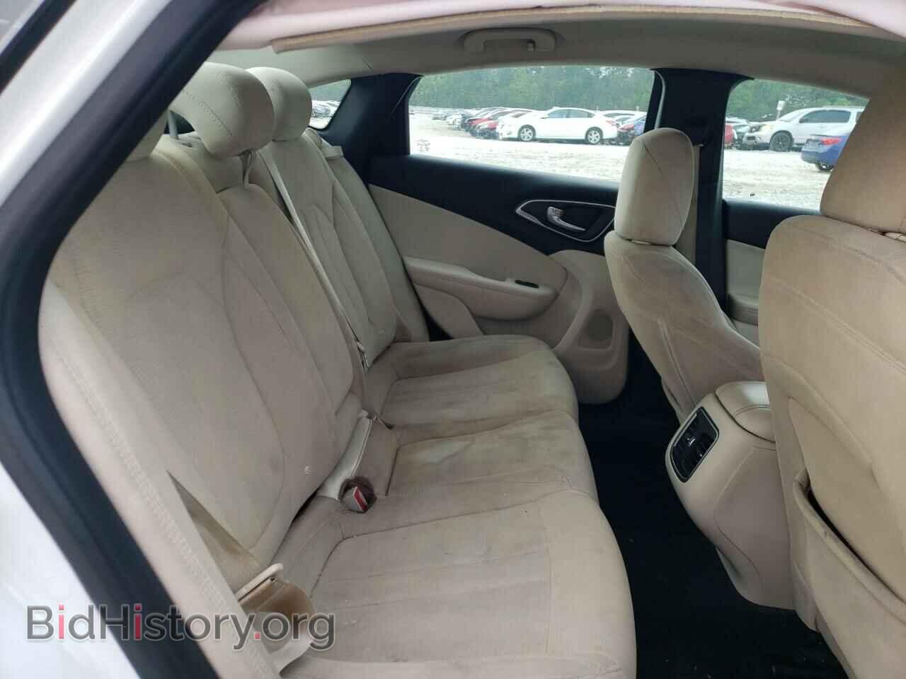 2015 CHRYSLER 200 - VIN: 1C3CCCAB0FN545847 - Фото 10