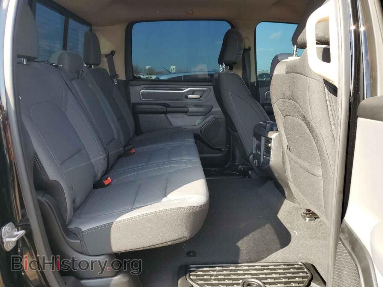 2019 RAM 1500 - VIN: 1C6SRFFT0KN755679 - Фото 10