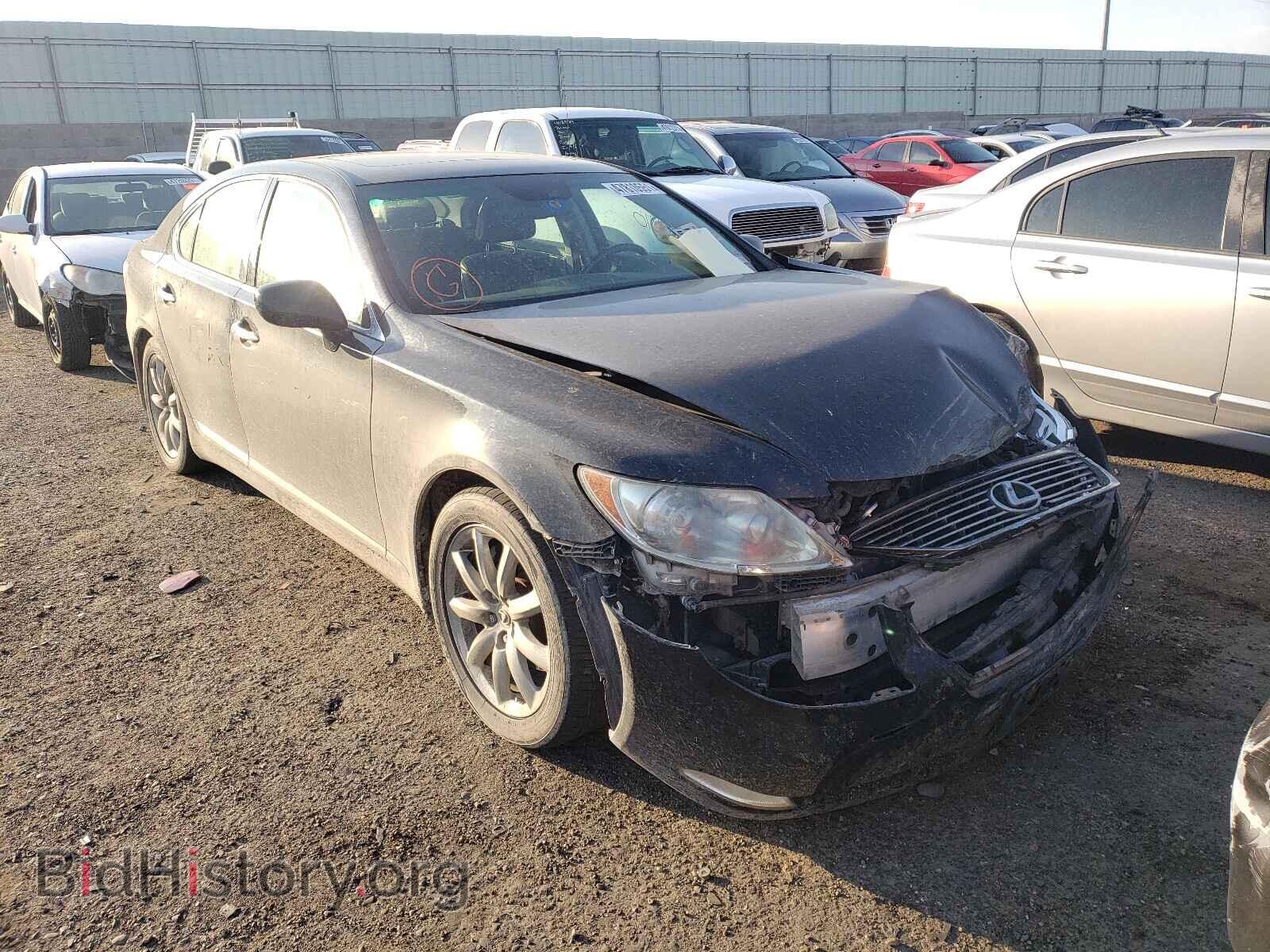Photo JTHBL46FX75043999 - LEXUS LS460 2007