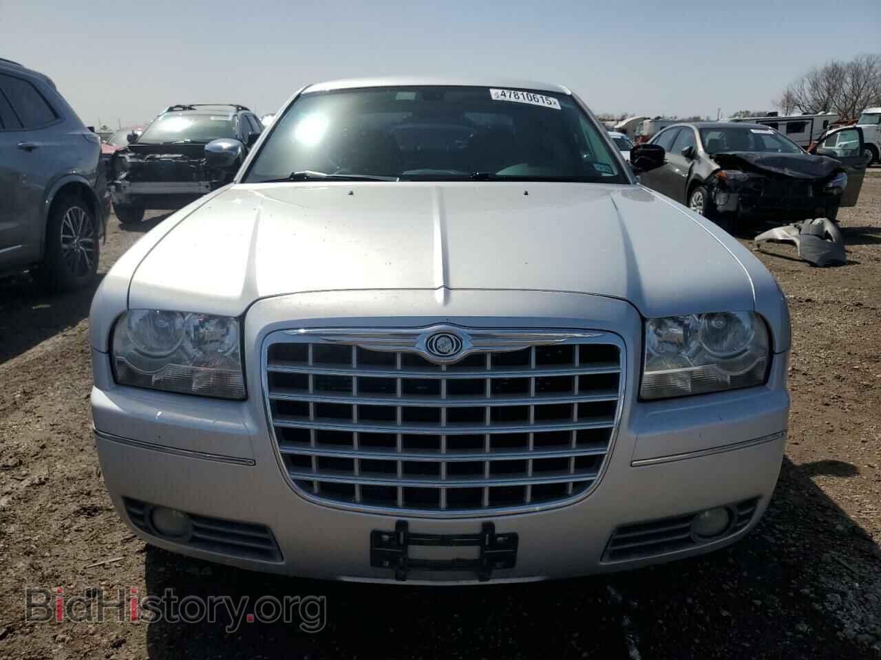 2010 CHRYSLER 300 - VIN: 2C3CA5CV5AH305414 - Фото 5
