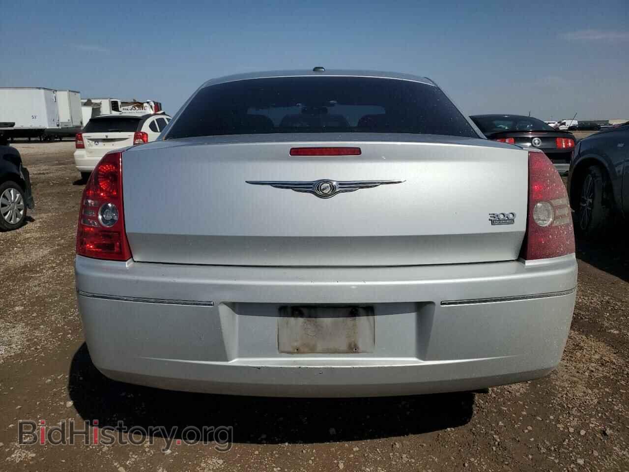 2010 CHRYSLER 300 - VIN: 2C3CA5CV5AH305414 - Фото 6