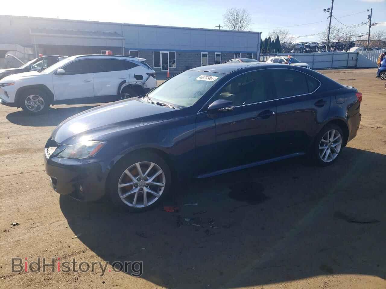Photo JTHCF5C27B5045818 - LEXUS IS 2011