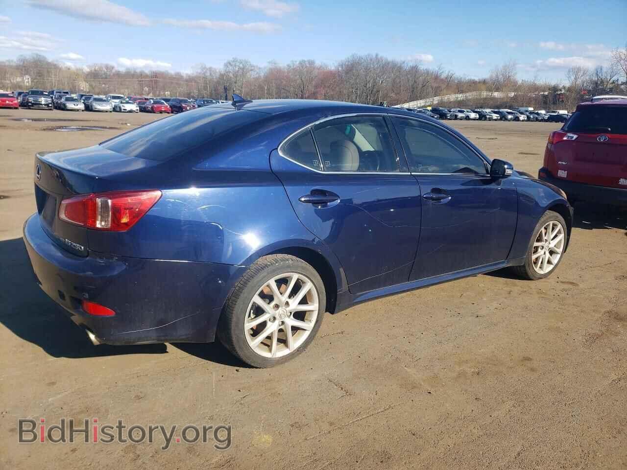 2011 LEXUS IS - VIN: JTHCF5C27B5045818 - Photo 3