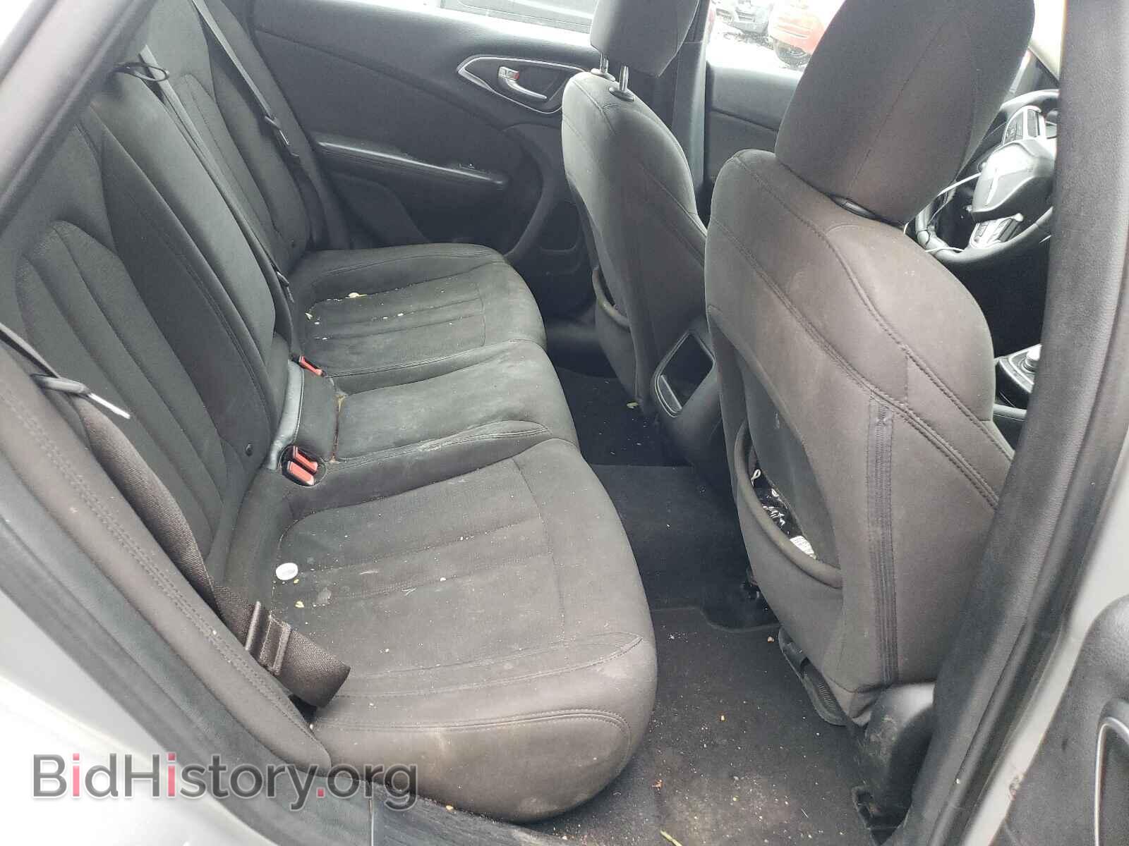 2015 CHRYSLER 200 - VIN: 1C3CCCAB5FN616802 - Фото 6