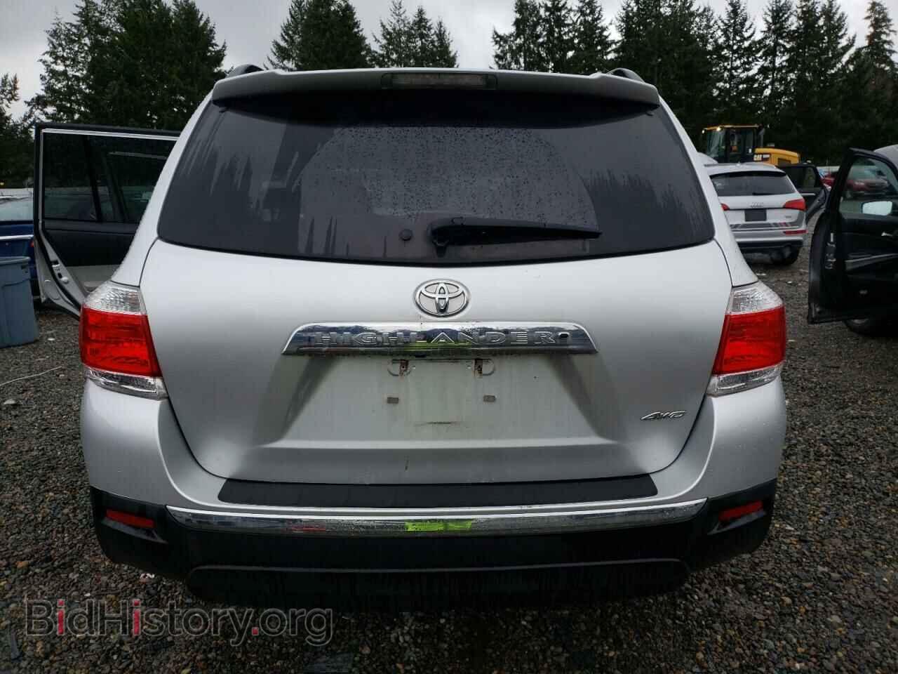 2013 TOYOTA HIGHLANDER - VIN: 5TDBK3EH0DS272425 - Фото 6