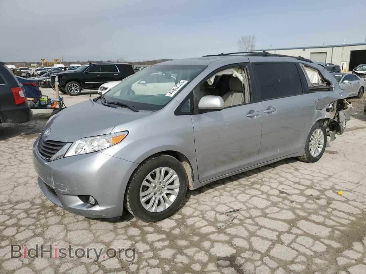 Фотография 5TDYK3DC7CS235676 - TOYOTA All Models 2012