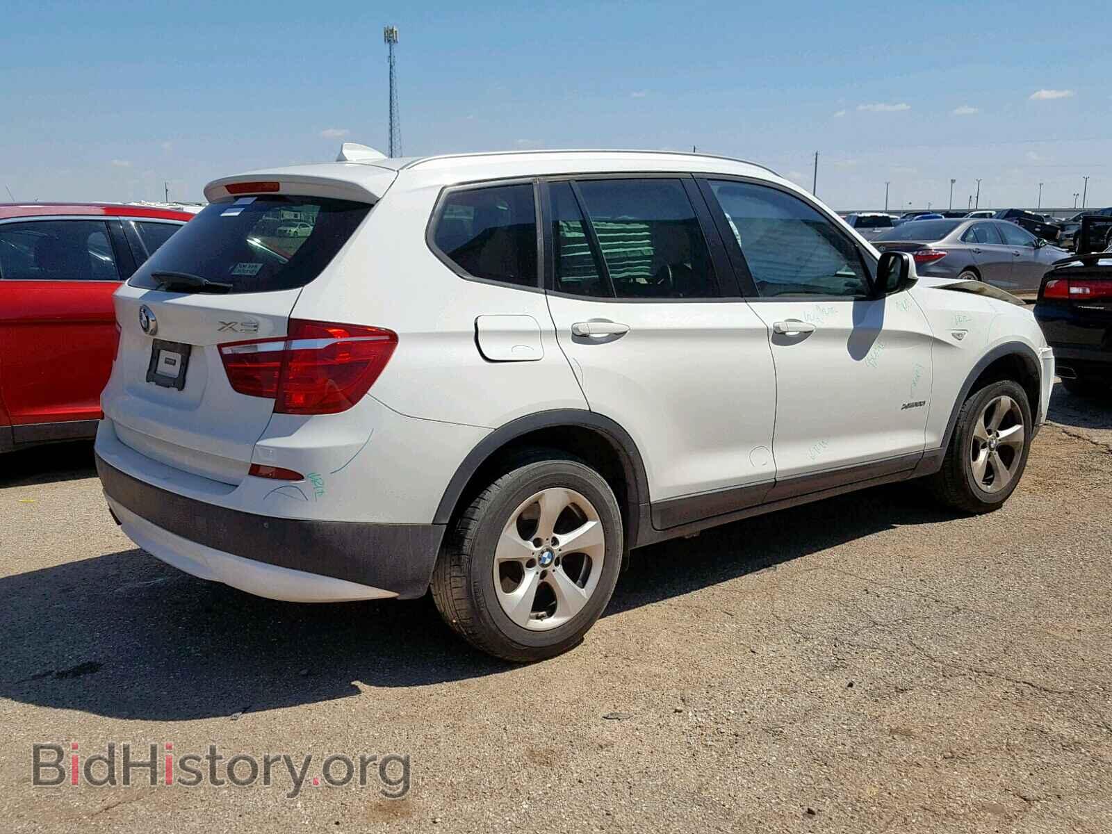 2011 BMW X3 - VIN: 5UXWX5C52BL714366 - Фото 4