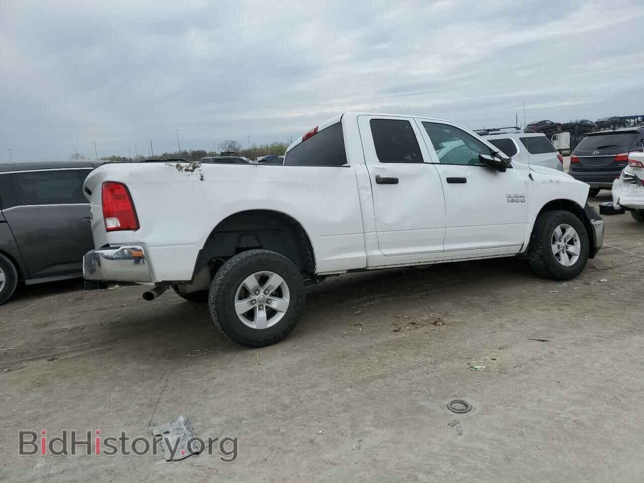 2018 RAM 1500 - VIN: 1C6RR6FG4JS288784 - Фото 3