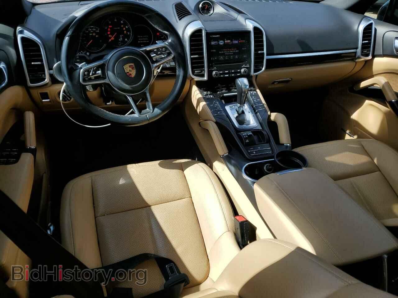 2018 PORSCHE CAYENNE - VIN: WP1AA2A24JKA00620 - Фото 8