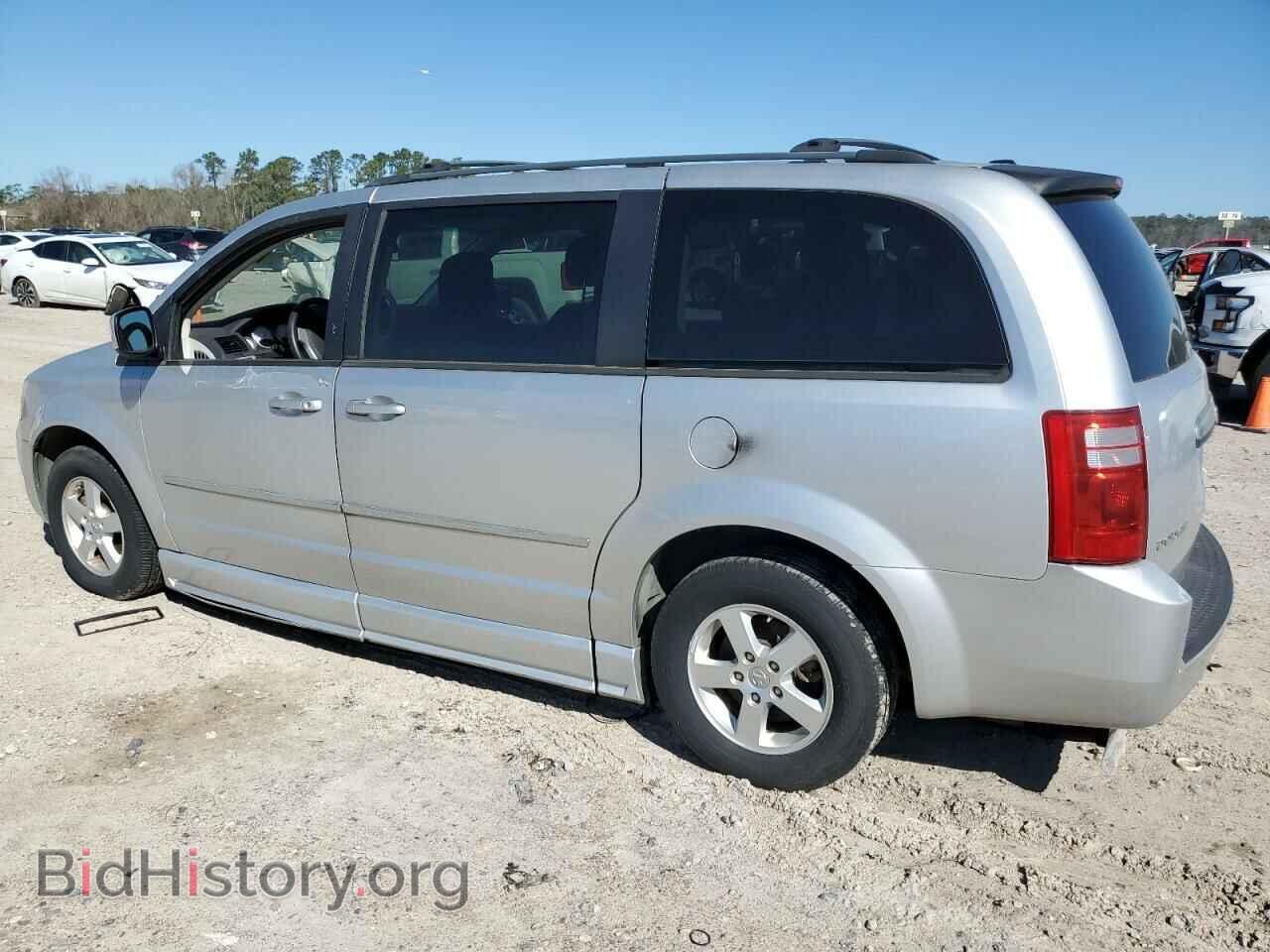 2010 DODGE CARAVAN - VIN: 2D4RN5D19AR283517 - Фото 2