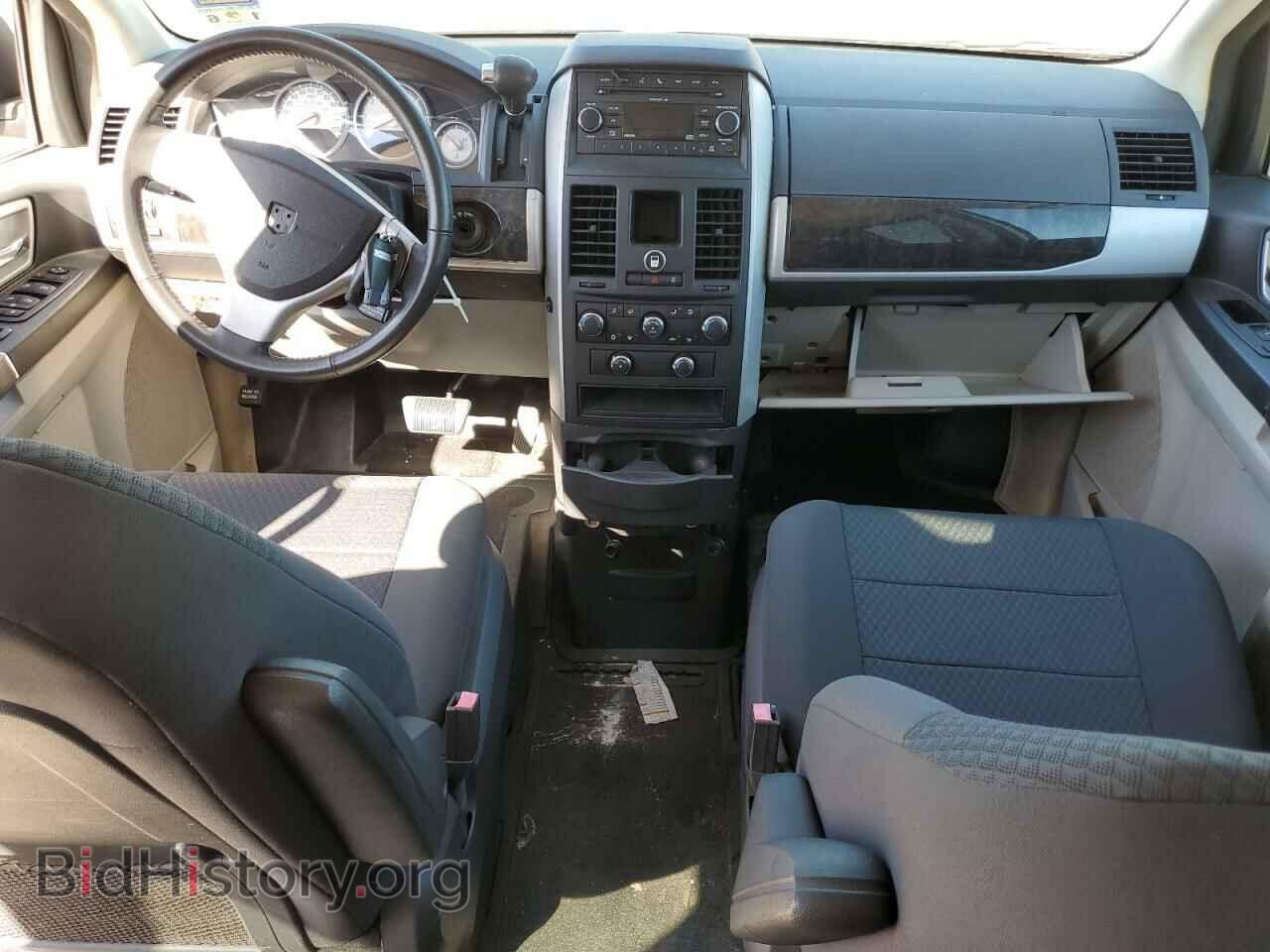 2010 DODGE CARAVAN - VIN: 2D4RN5D19AR283517 - Фото 8