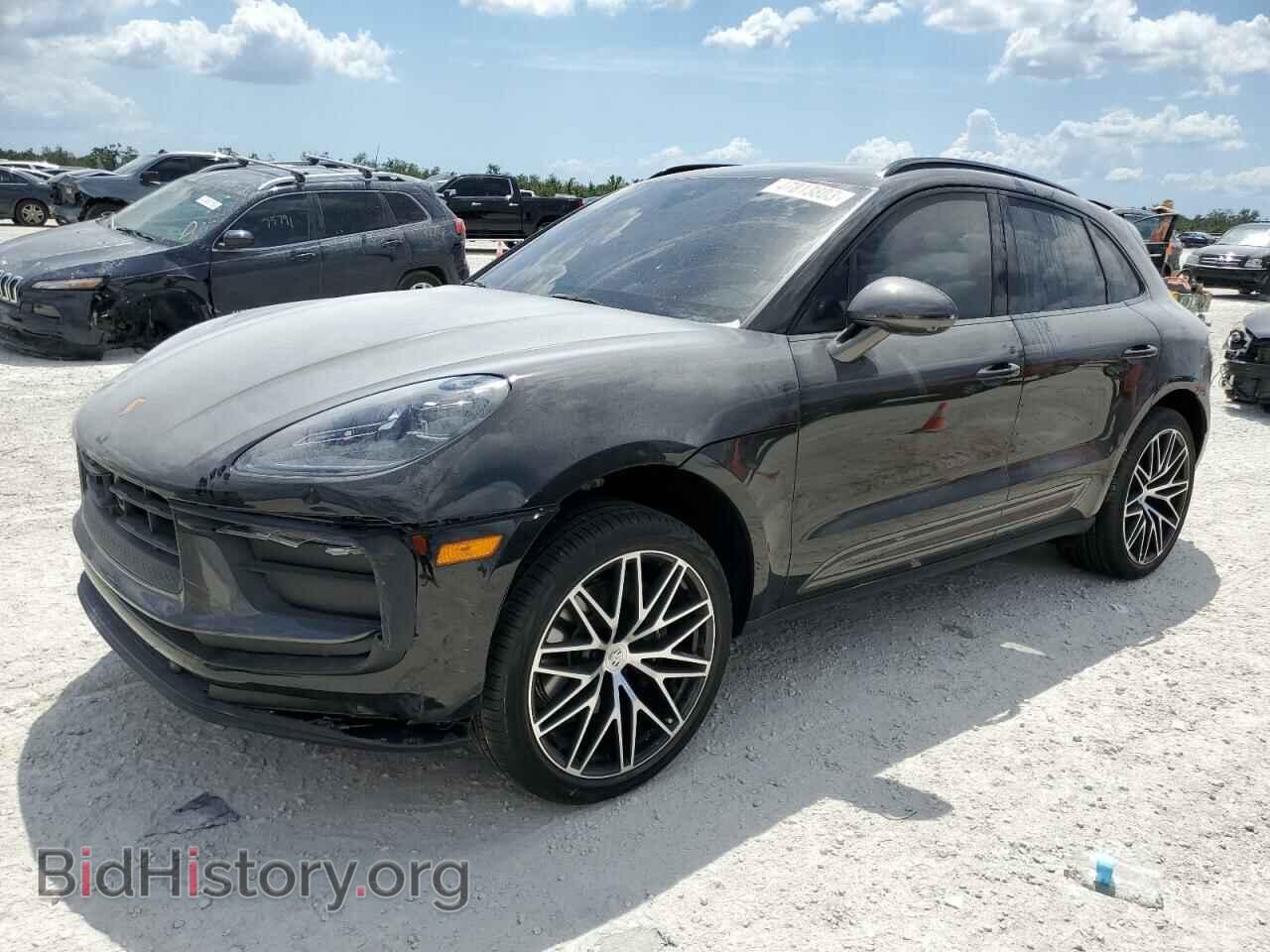 Фотография WP1AA2A55PLB12615 - PORSCHE MACAN BASE 2023