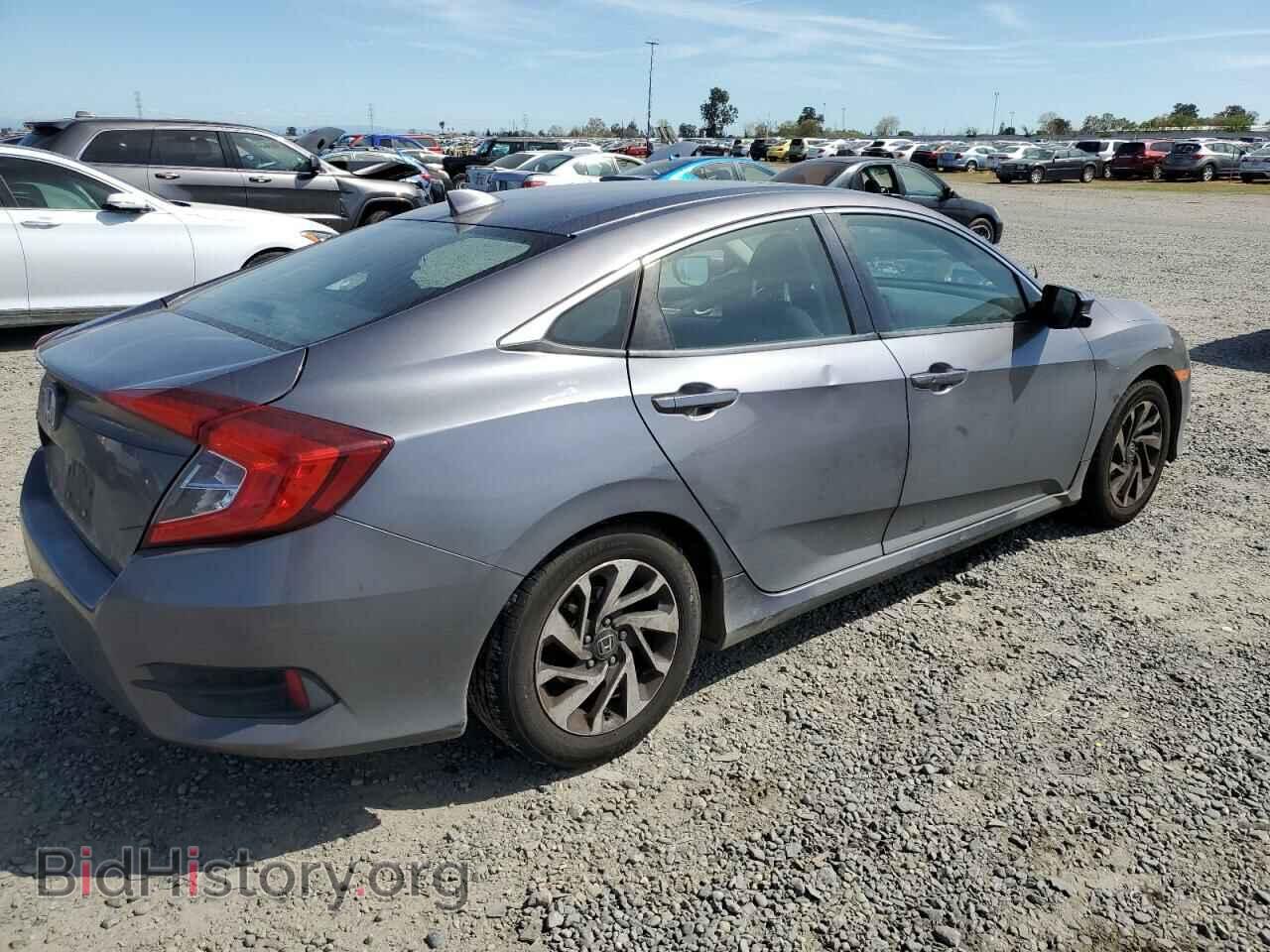 2017 HONDA CIVIC - VIN: 19XFC2F72HE218882 - Фото 3