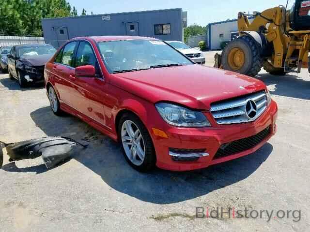 Photo WDDGF4HB8DR267419 - MERCEDES-BENZ C 250 2013