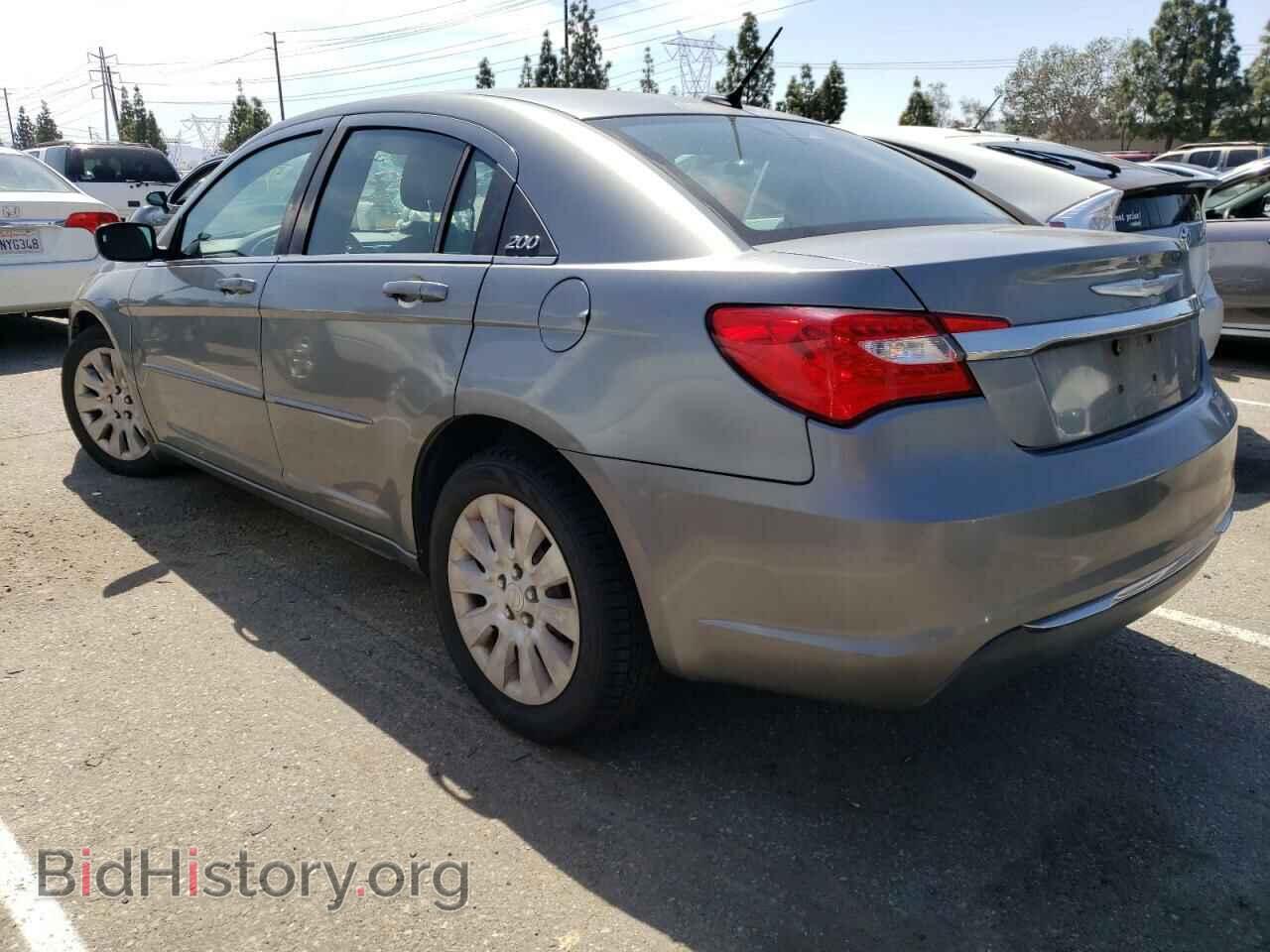 2012 CHRYSLER 200 - VIN: 1C3CCBAB0CN240788 - Фото 2