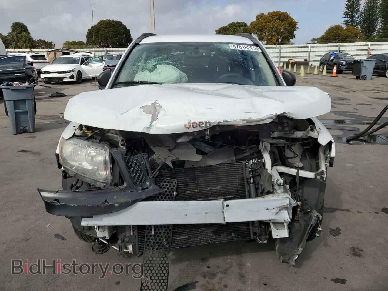 2016 JEEP COMPASS - VIN: 1C4NJCBA8GD560717 - Фото 5