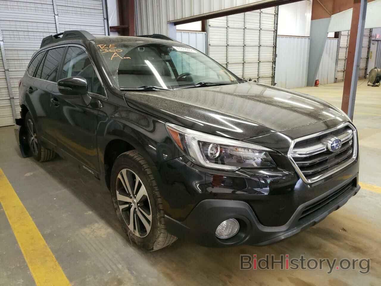 Photo 4S4BSANC0J3211187 - SUBARU OUTBACK 2018