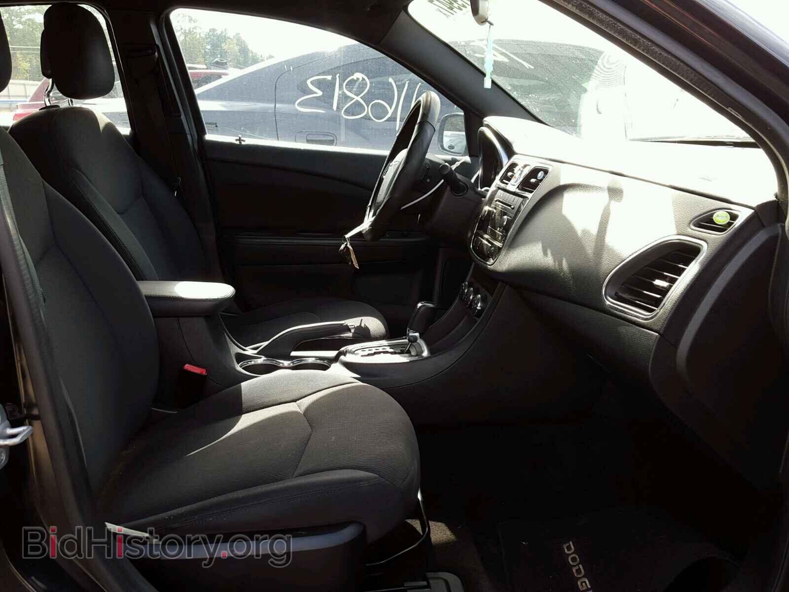 2012 CHRYSLER 200 - VIN: 1C3CCBAB9CN317688 - Фото 5