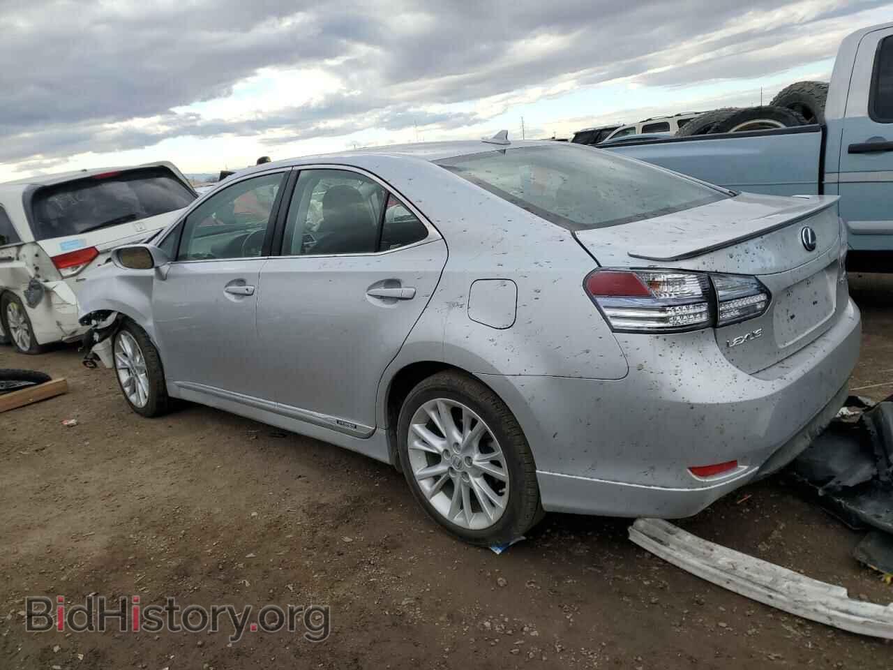 2010 LEXUS HS - VIN: JTHBB1BA5A2021512 - Photo 2