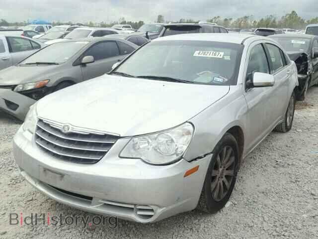 2010 CHRYSLER SEBRING - VIN: 1C3CC5FB8AN191122 - Фото 2